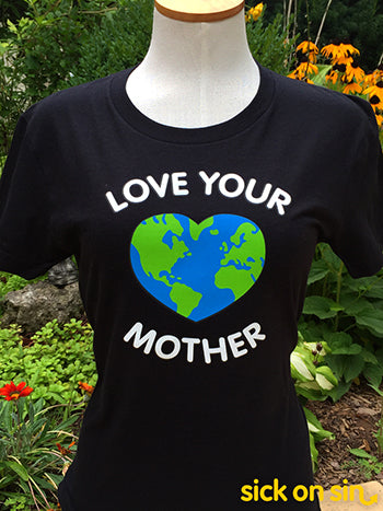 Love Your Mother - Men / Women Tee